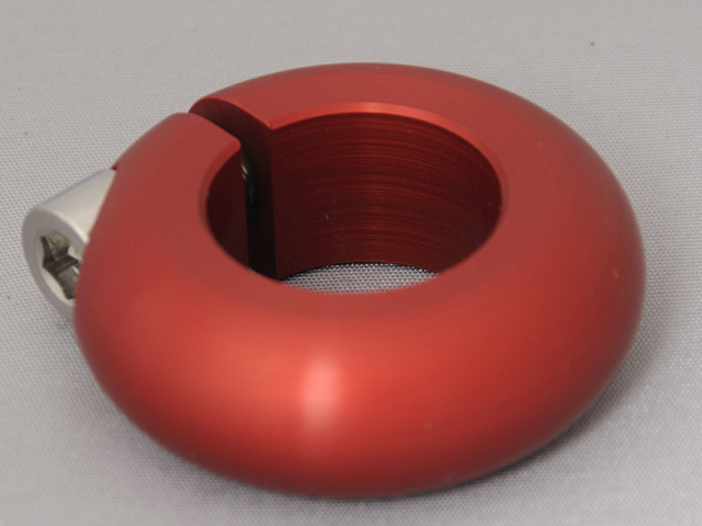 hutch-seatclamp-red